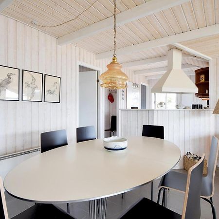 Amazing Home In Bjert With Wifi Binderup Strand Екстер'єр фото
